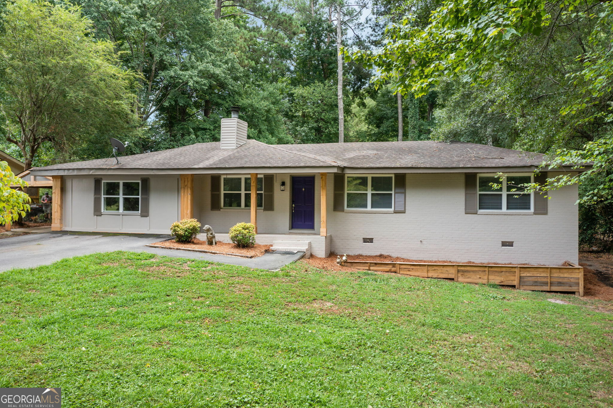 Property Photo:  1020 Topaz Lane  GA 30180 