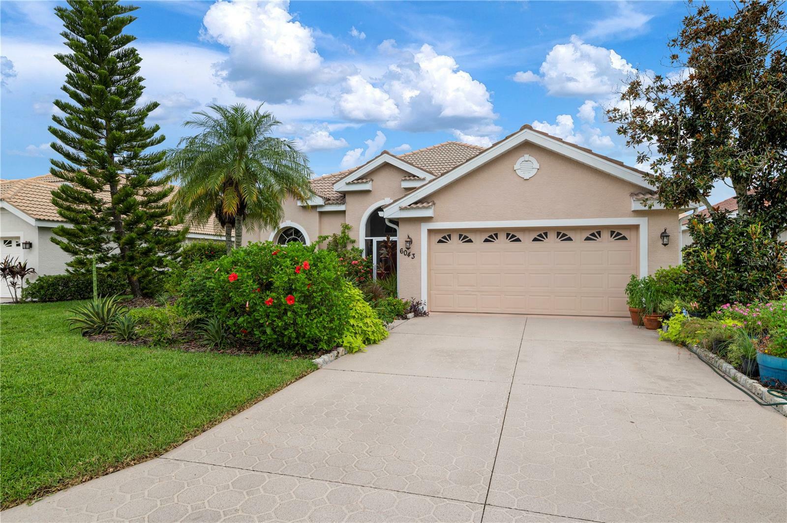 Property Photo:  6043 Anvil Avenue  FL 34243 