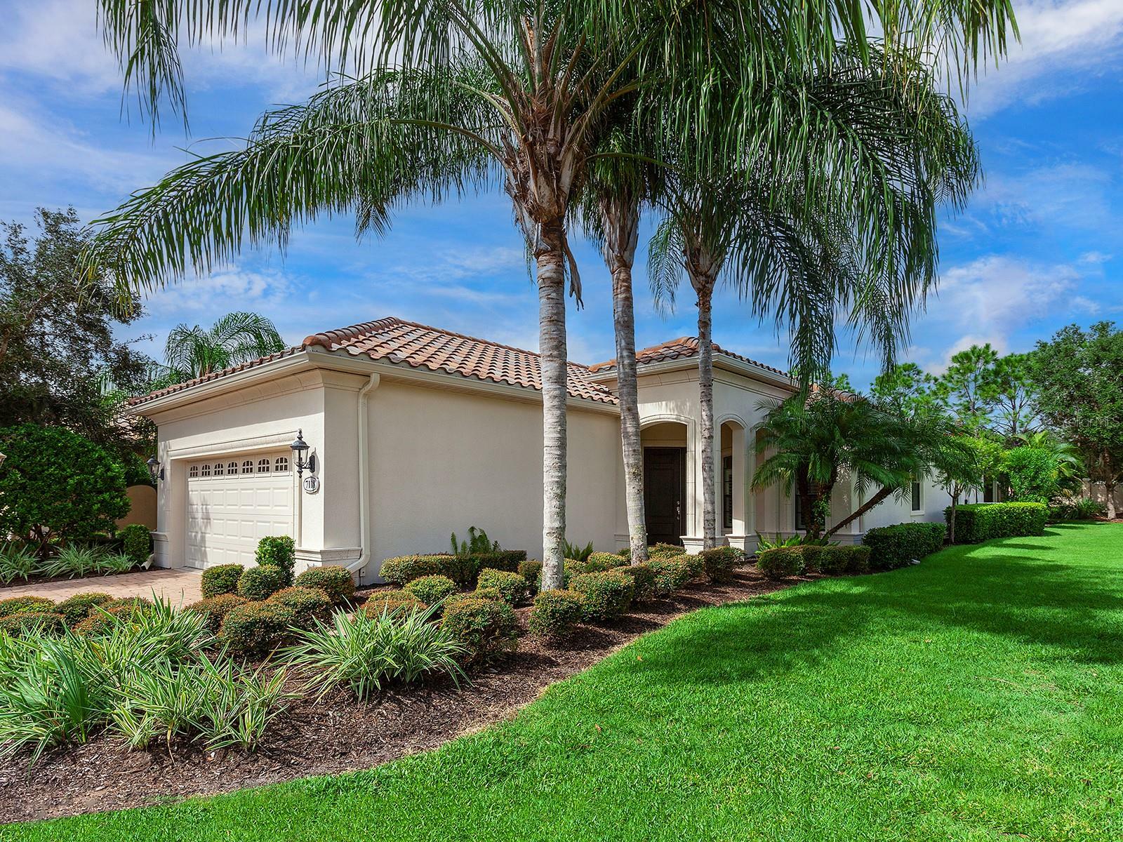 Property Photo:  7118 Westhill Court  FL 34202 