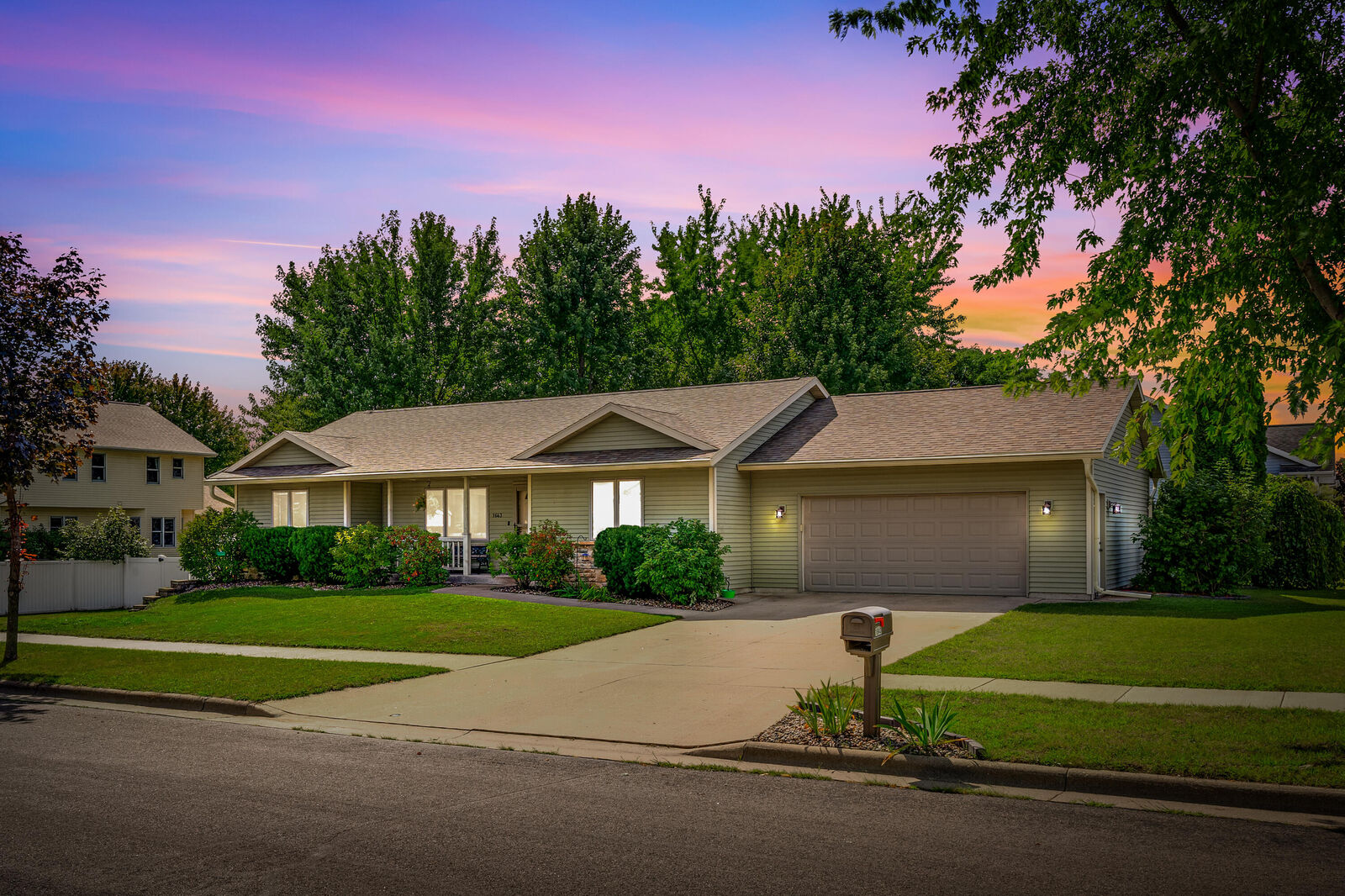 Property Photo:  1643 Cliffview Ave  WI 54650 