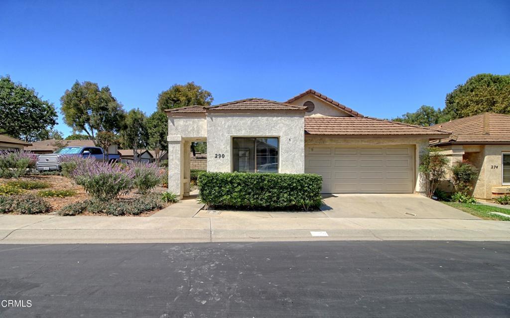 Property Photo: 290 Estancia Place CA 93012