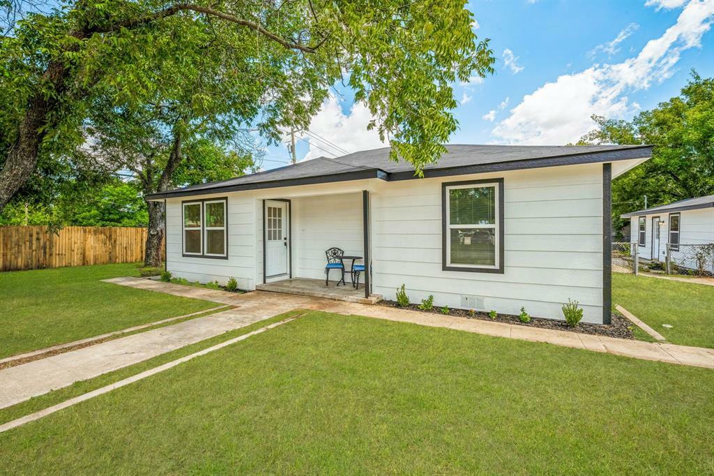 Property Photo:  1485 N McCart Street A  TX 76401 