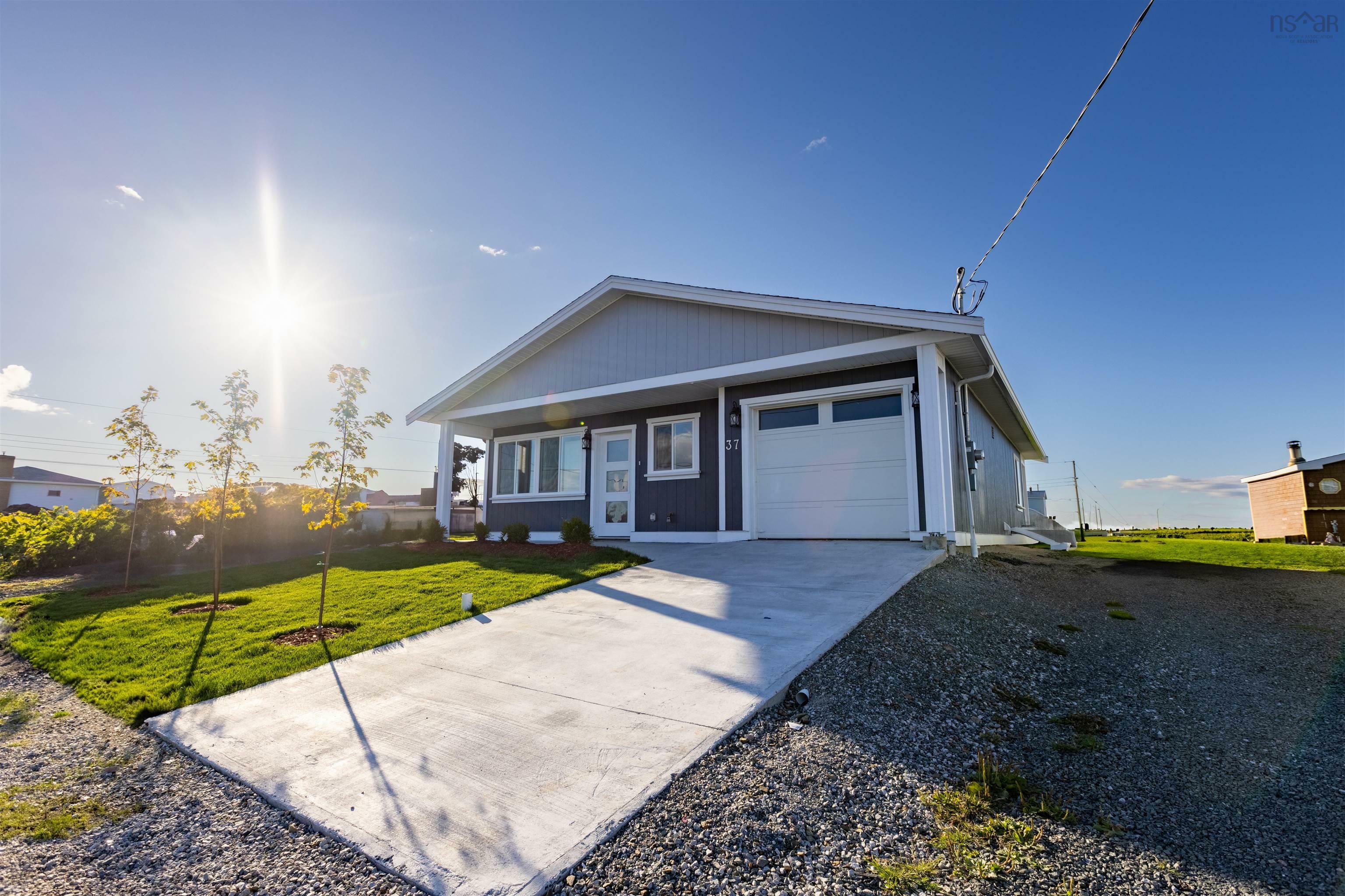 Property Photo:  37 Eighth Street  NS B1A 4K7 