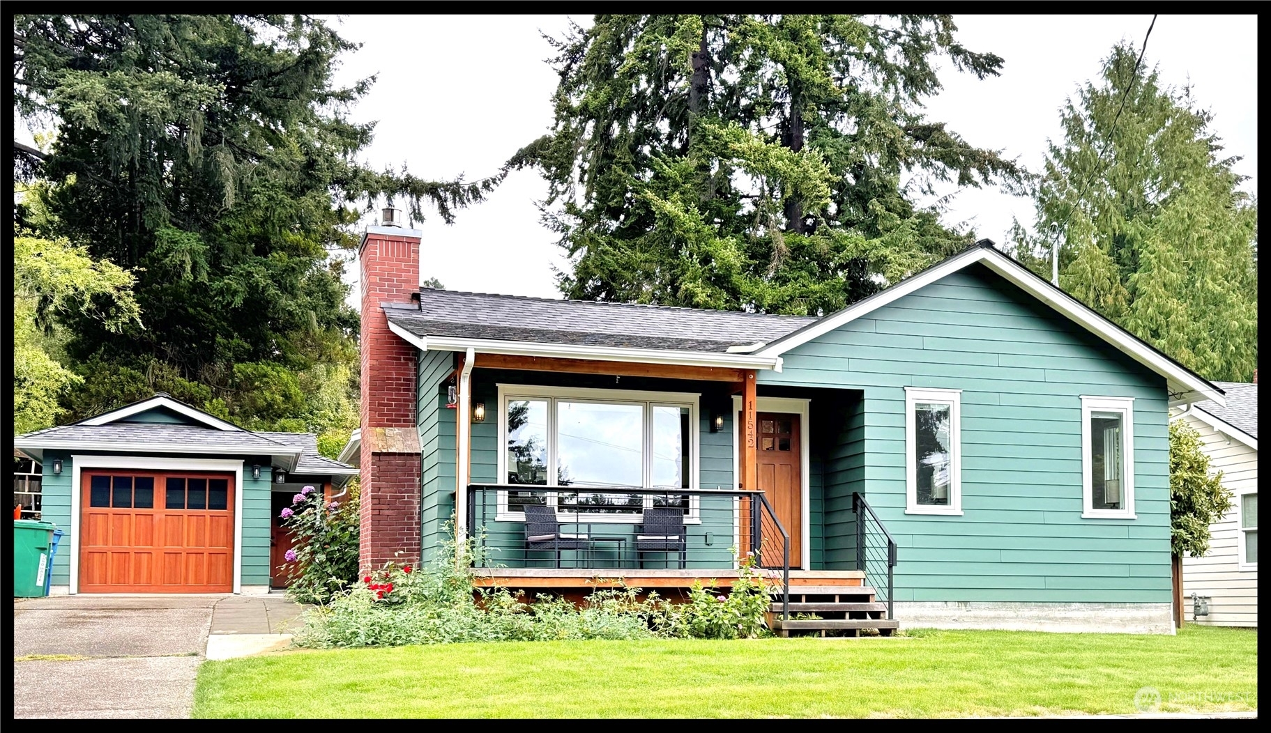 Property Photo:  11542 39th Avenue NE  WA 98125 