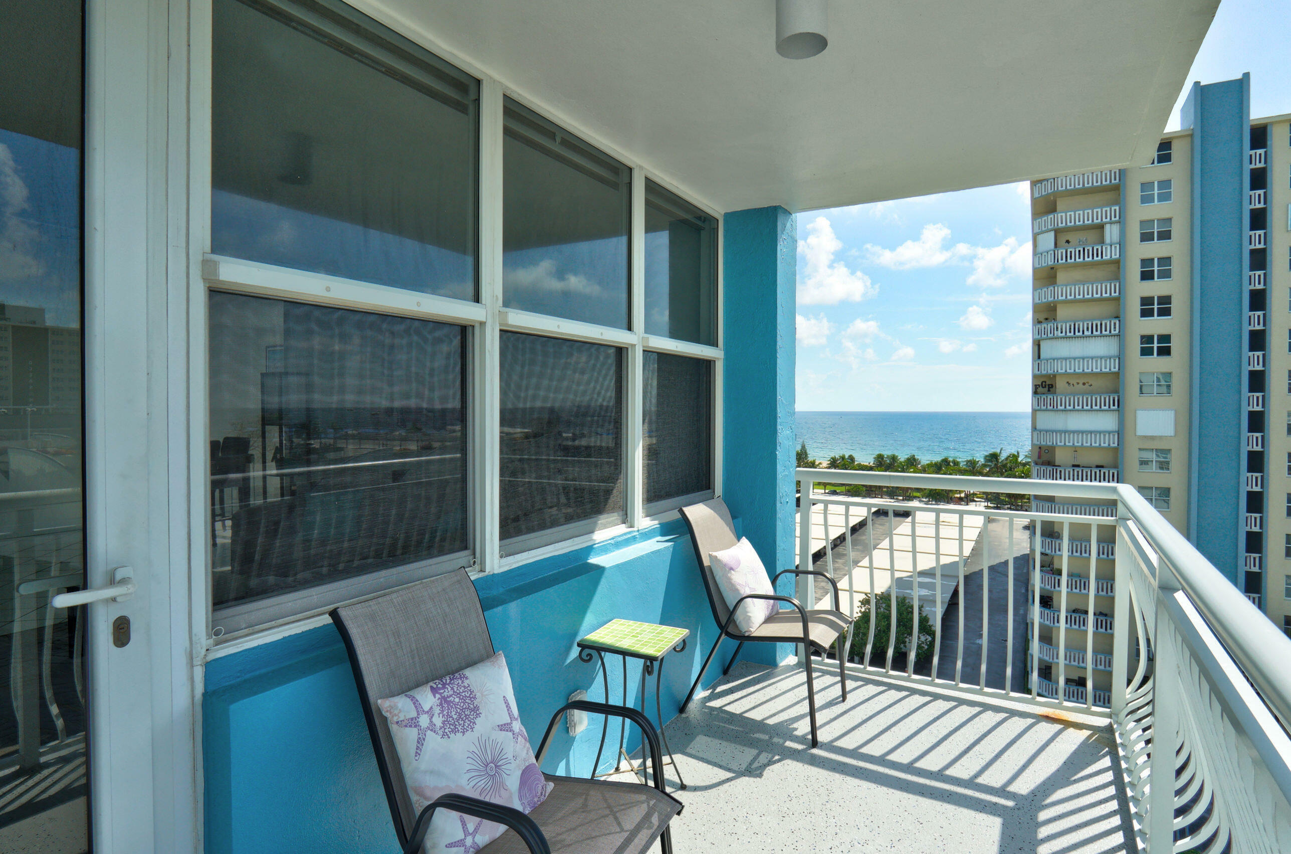 Property Photo:  301 N Ocean Boulevard 906  FL 33062 