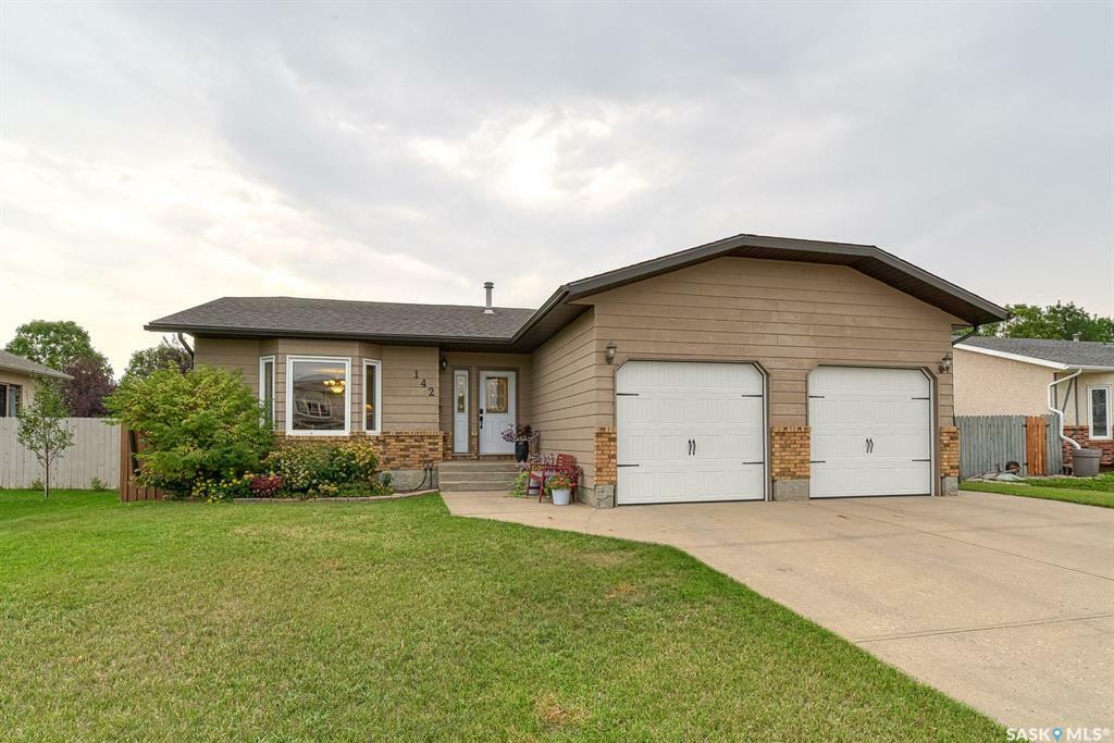 142 Calypso Drive  Moose Jaw SK S6J 1G8 photo