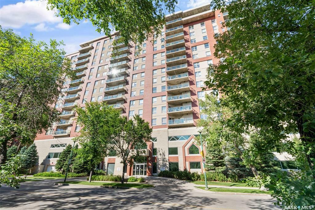 Property Photo:  902 Spadina Crescent E 903  SK S7K 0G8 