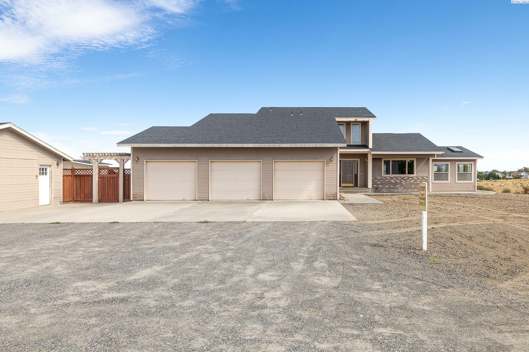 Property Photo:  5201 Ironton  WA 99353 