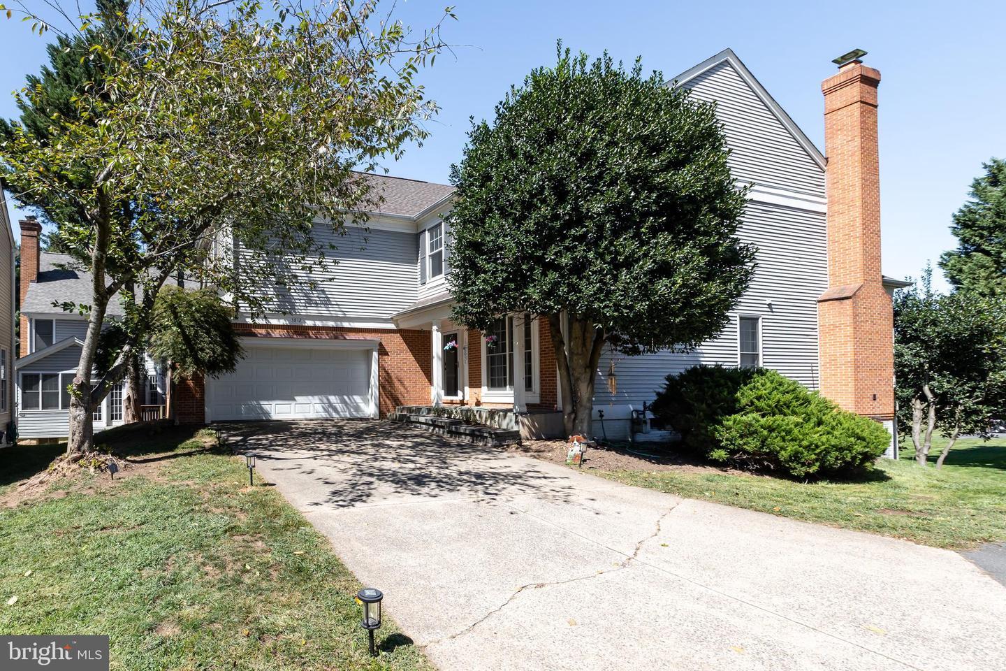 Property Photo: 3812 Parkland Drive VA 22033