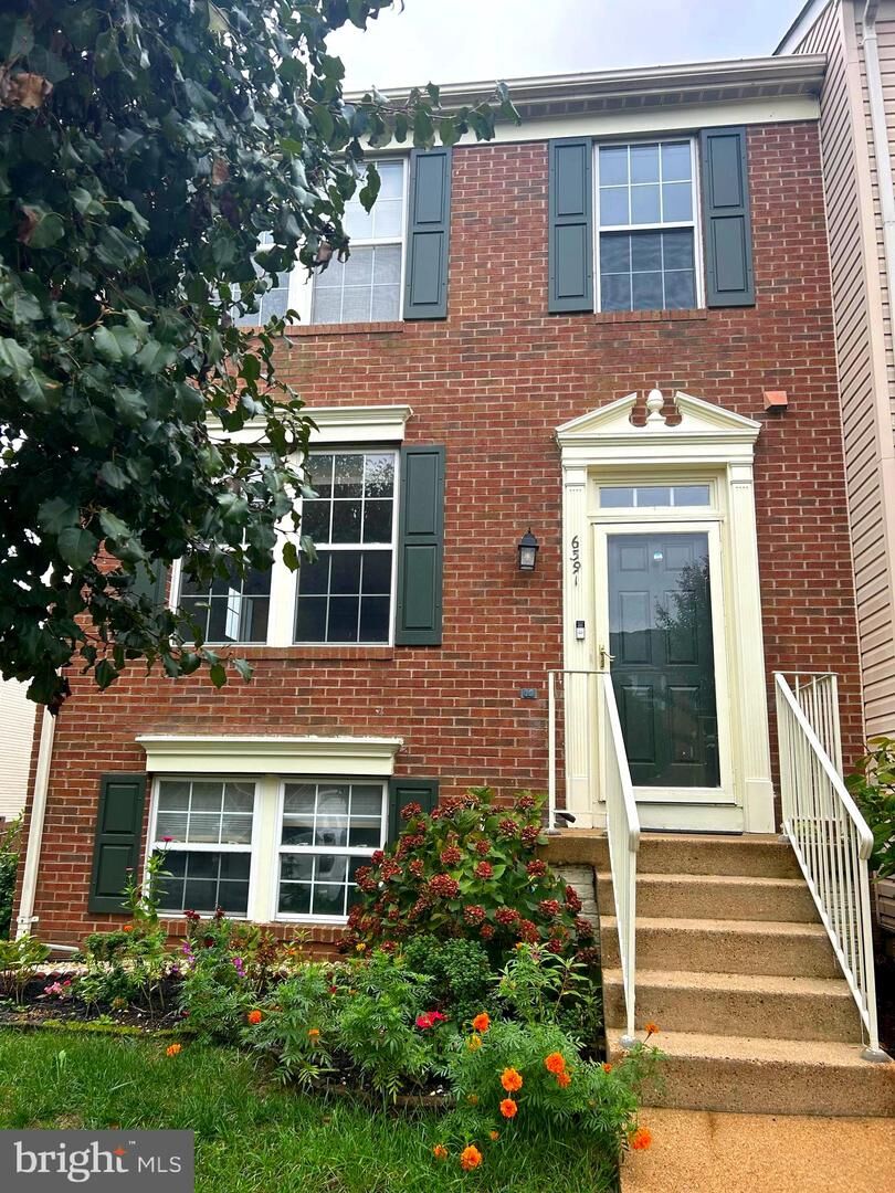Property Photo:  6391 Stagg Court  VA 22150 