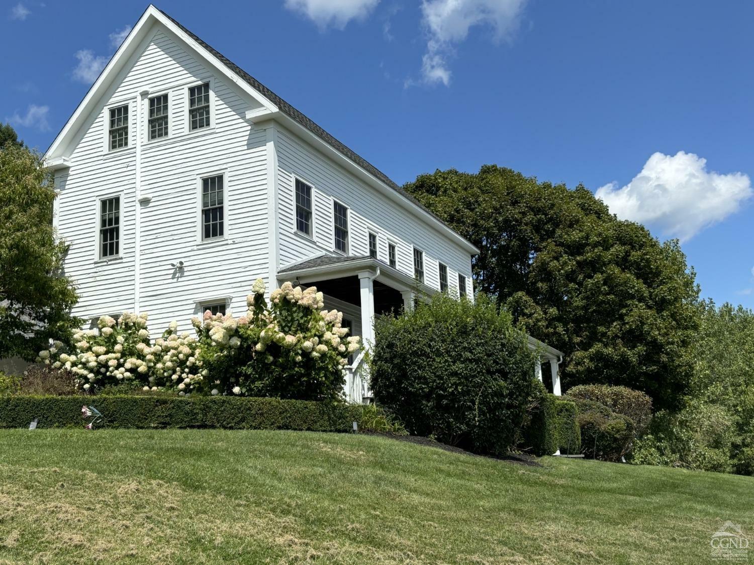 Property Photo:  52 Longview Drive  NY 12037 