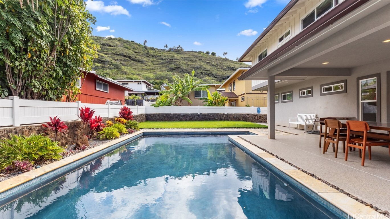 Property Photo: 5322 Manauwea Street HI 96821