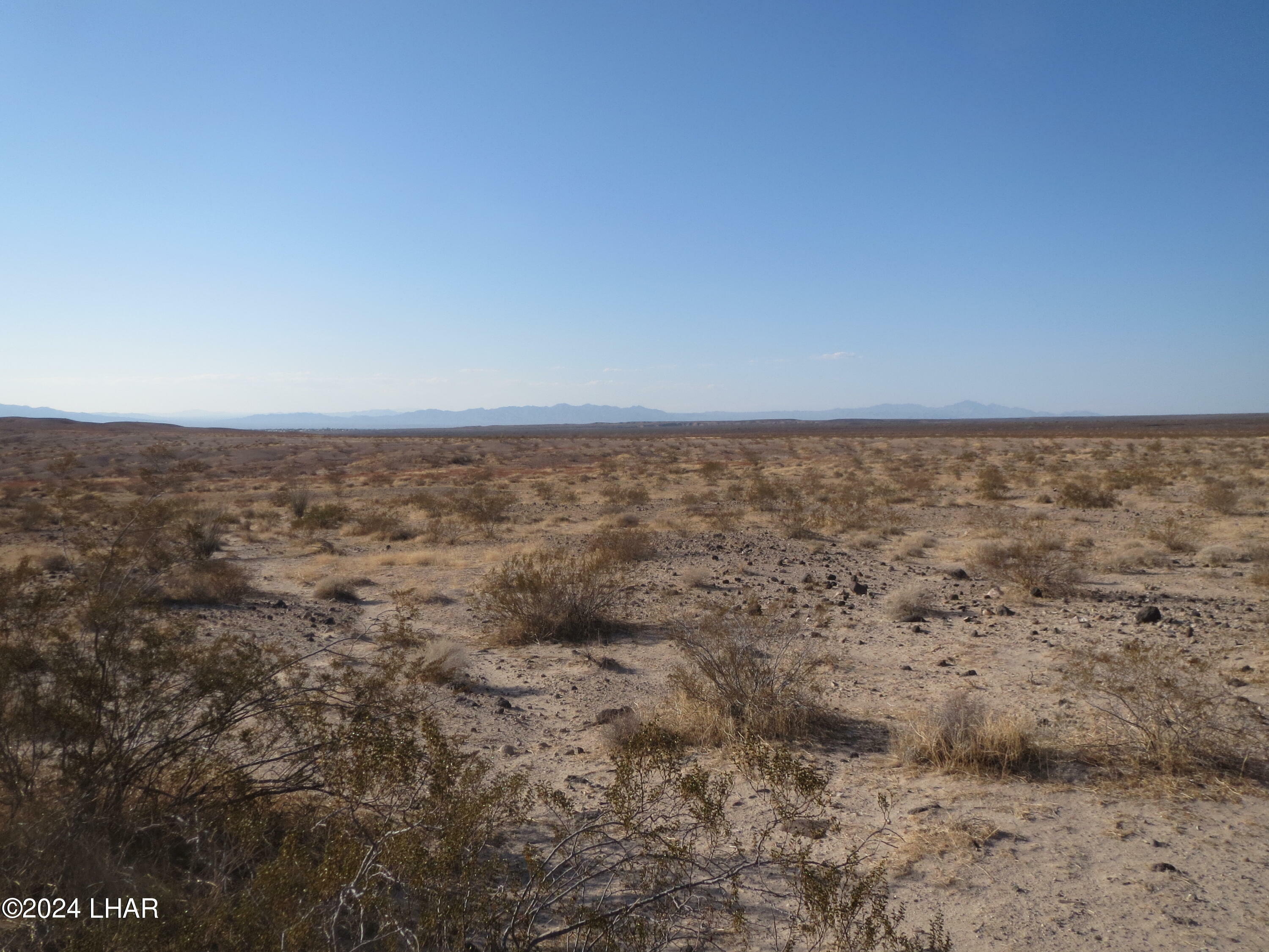 Property Photo: 00 North Of Polaris Road AZ 86436