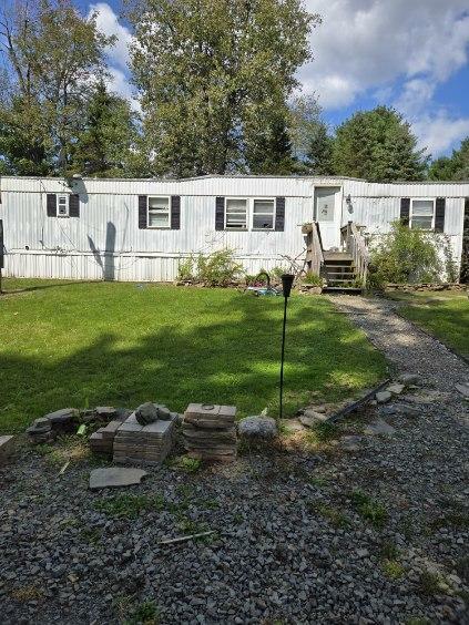 9 Dombek Drive  Lackawanna County PA 18424 photo