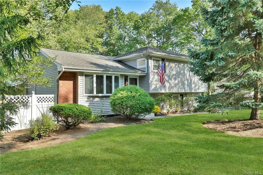 Property Photo:  45 Barry Lane  NY 10954 