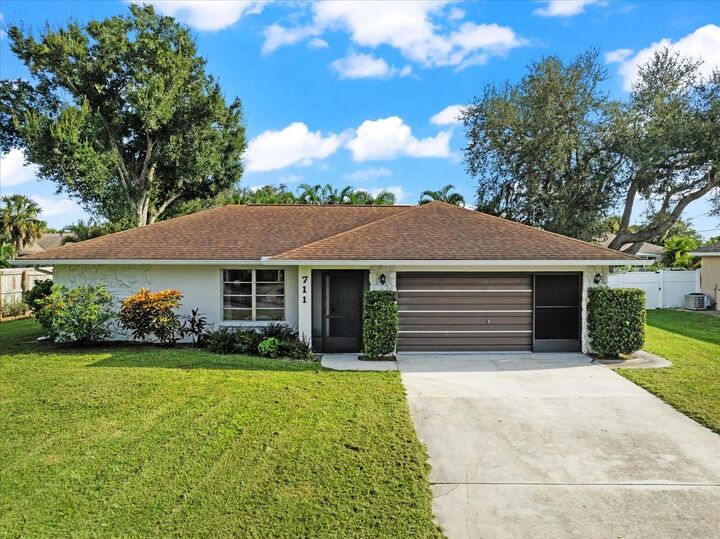 711 Citrus Road  Venice FL 34293 photo