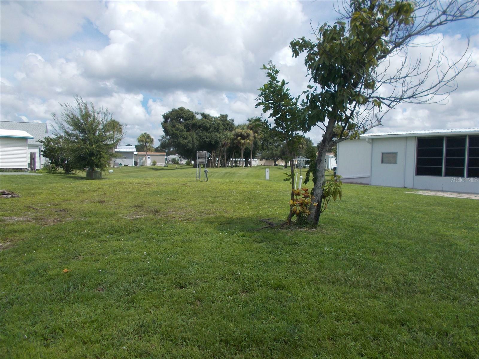 Property Photo:  5751 Holiday Park Boulevard  FL 34287 