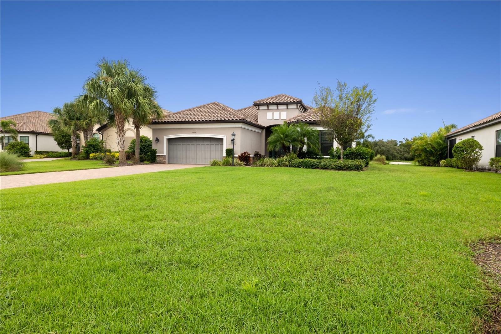 Property Photo:  4803 Cabreo Court  FL 34211 