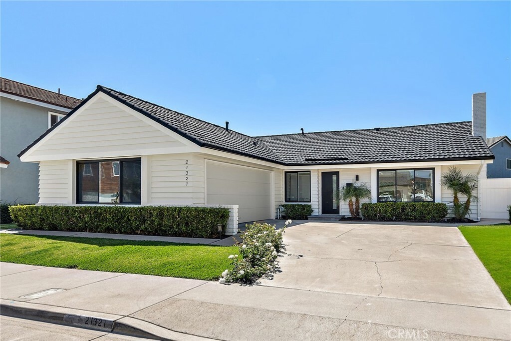 Property Photo:  21321 Compass Lane  CA 92646 