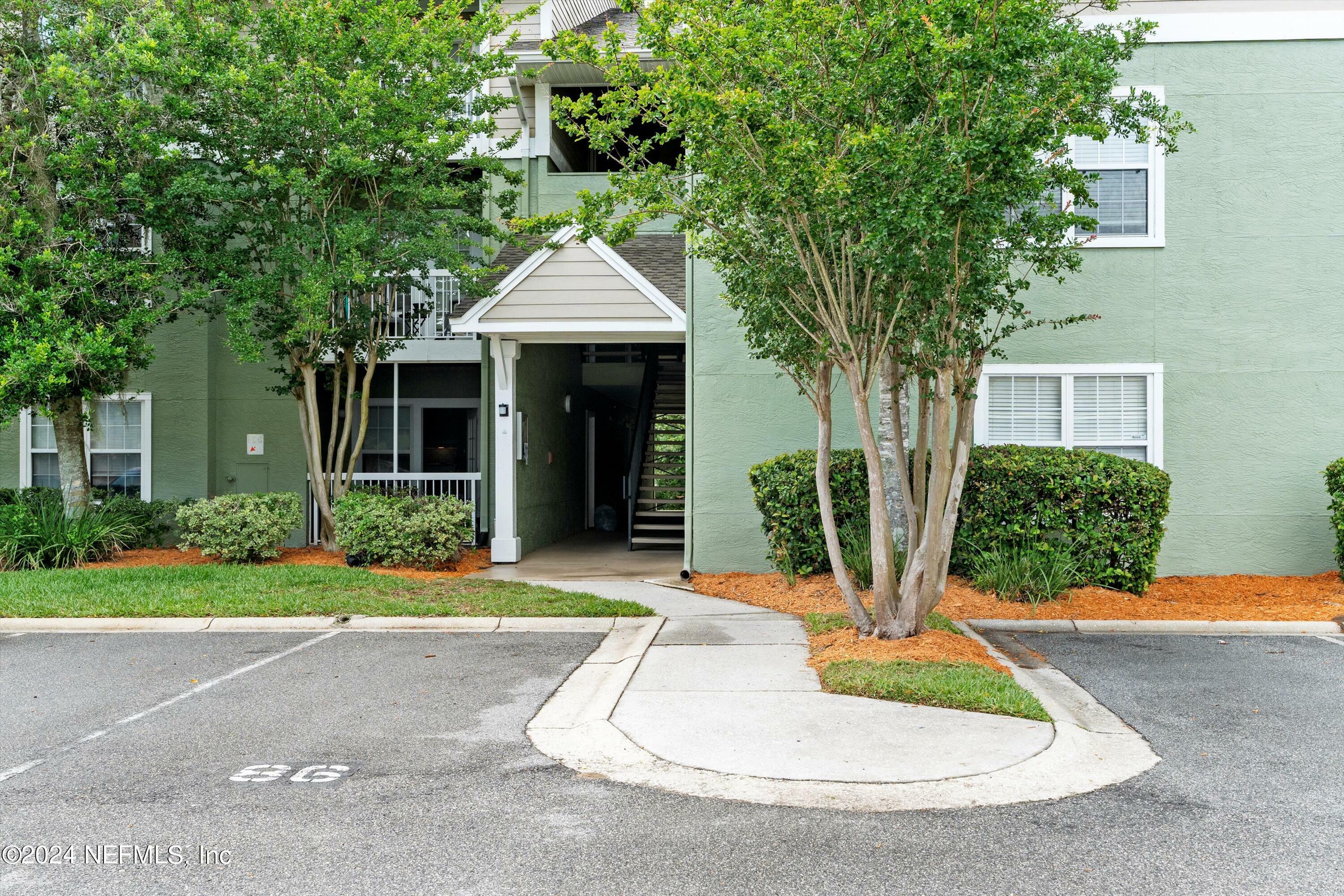 Property Photo:  7701 Timberlin Park Boulevard 218  FL 32256 