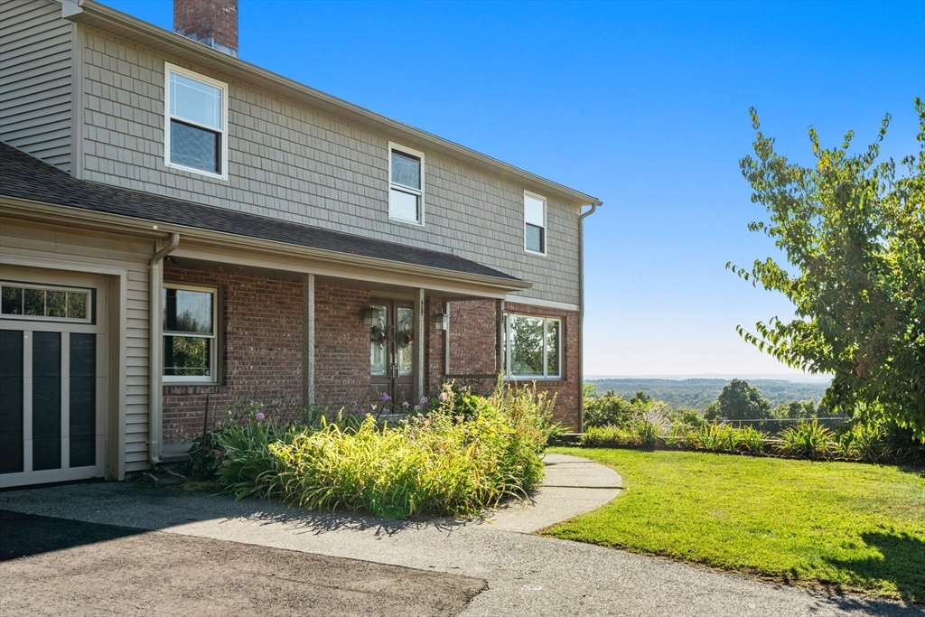 Property Photo:  1335 Tinkham Rd  MA 01095 