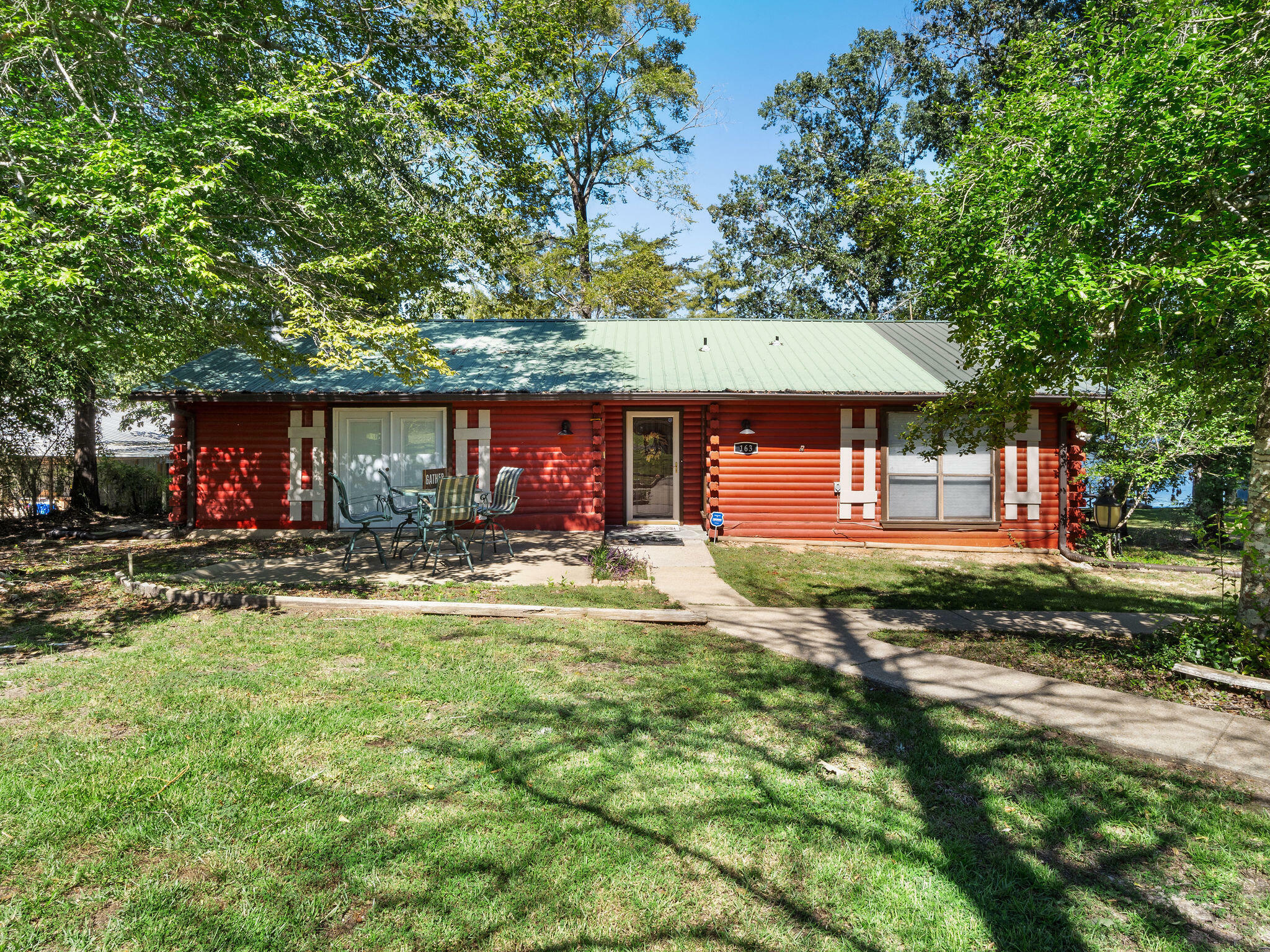 Property Photo:  163 Dogwood Dr  LA 71403 