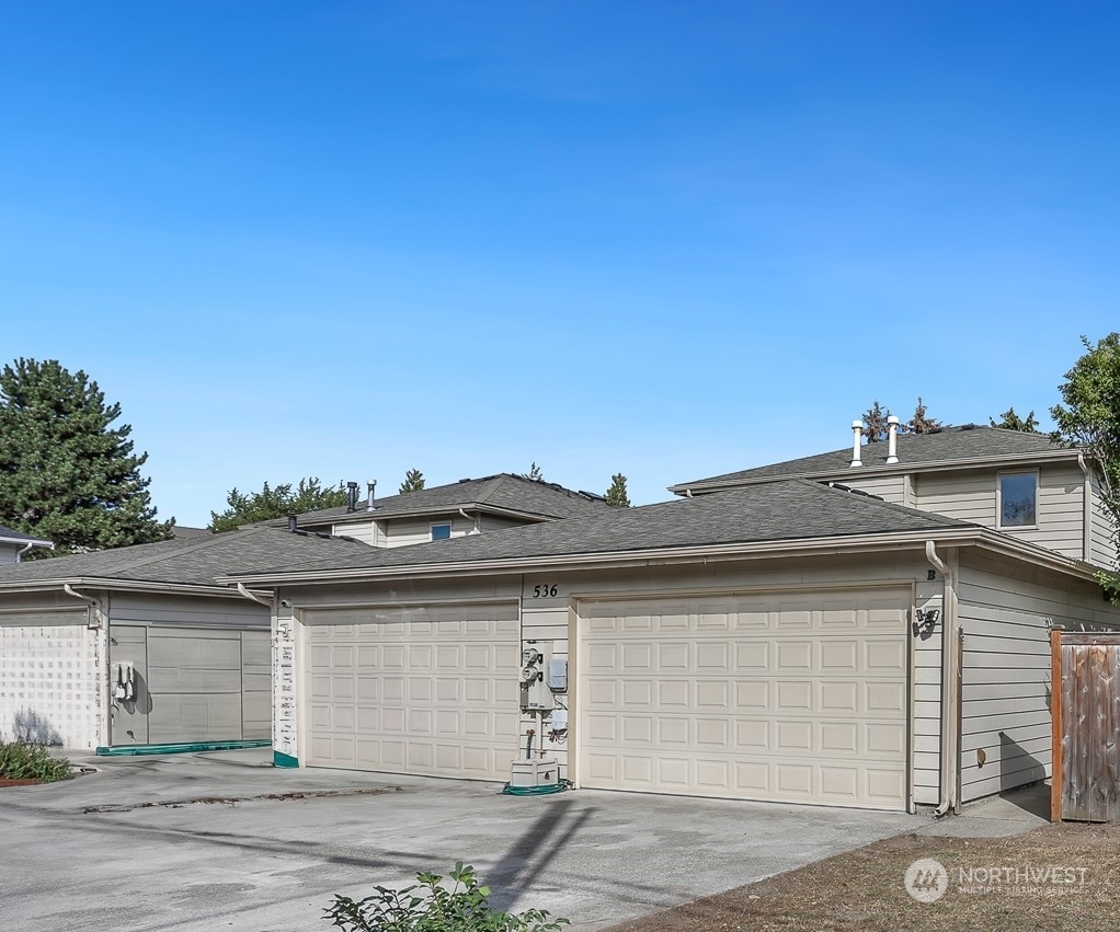 Property Photo:  536 Williams Avenue S B  WA 98057 