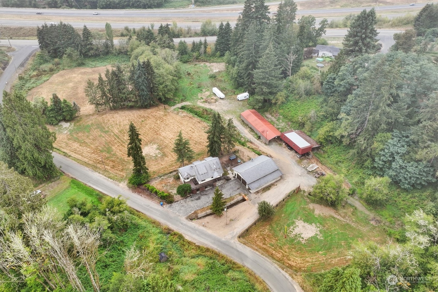 Property Photo:  140 Evergreen Road  WA 98626 