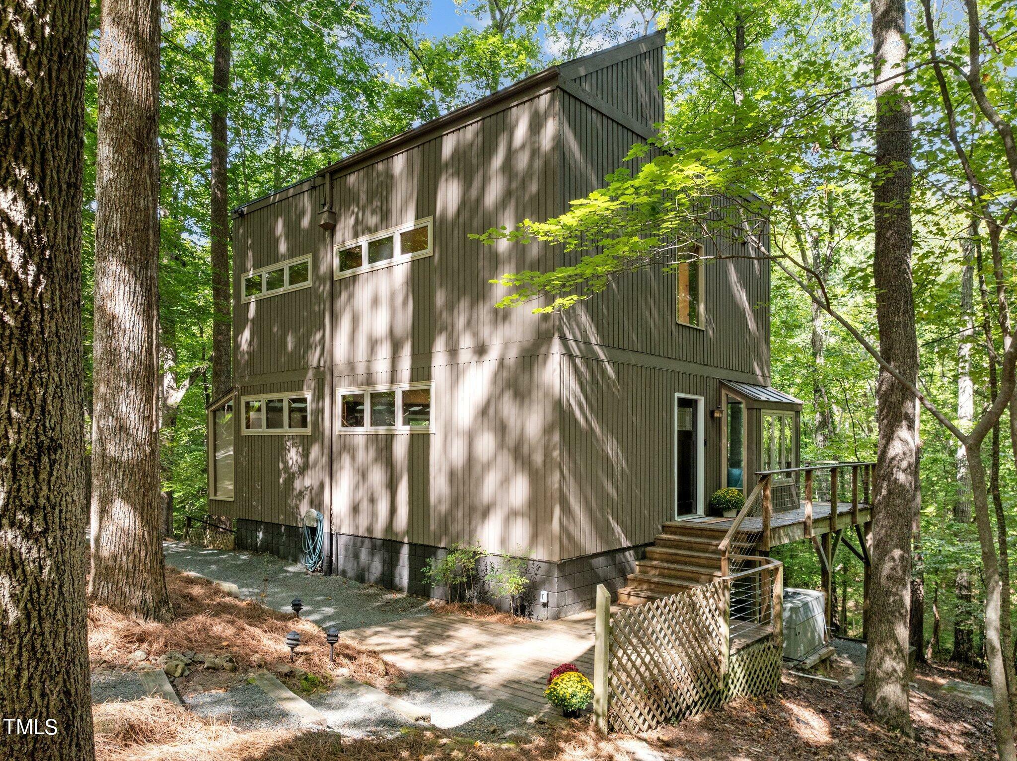 Property Photo:  836 Shadylawn Road  NC 27514 