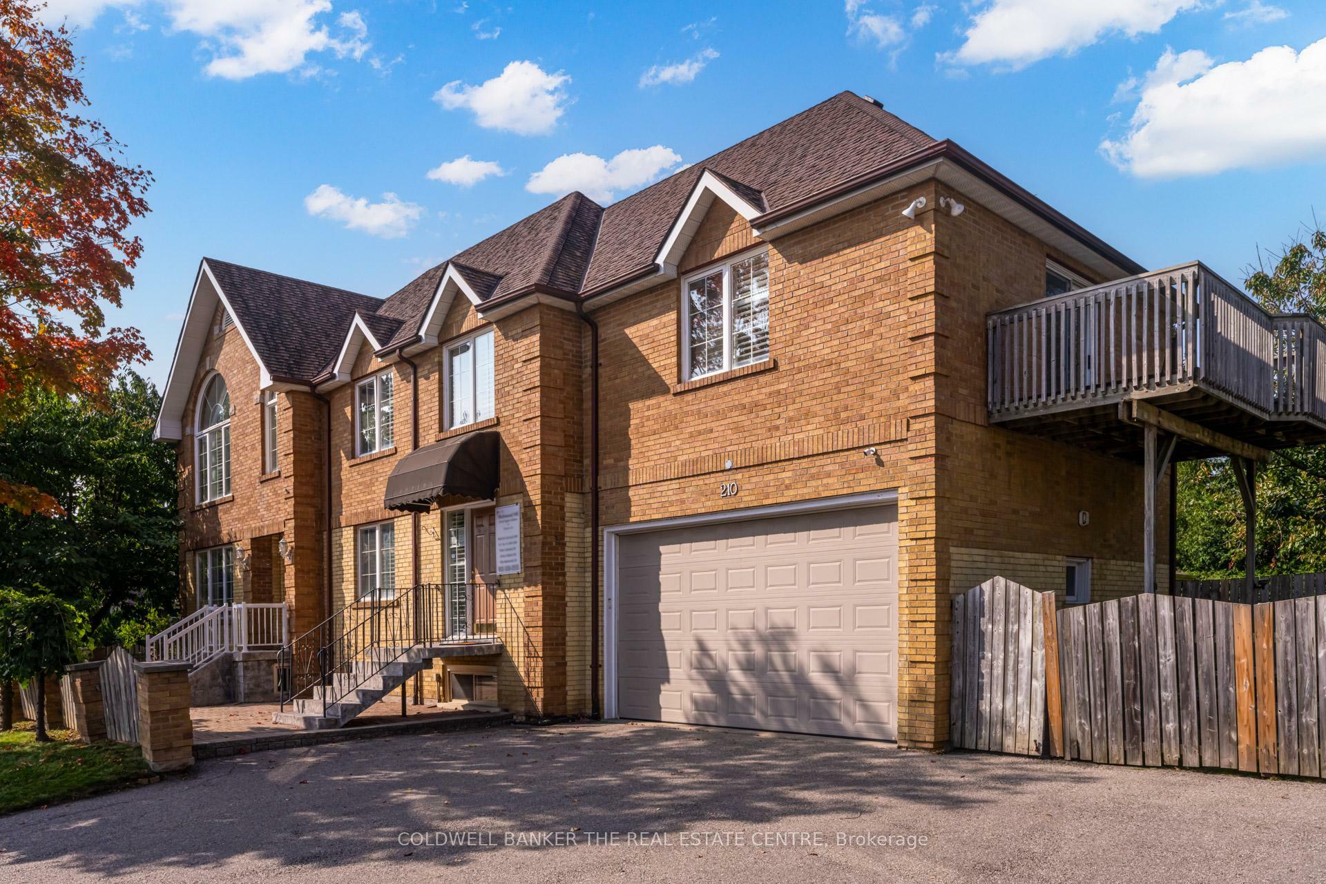 Photo de la propriété: 210 Jacey Anne Drive ON L4C 4N5