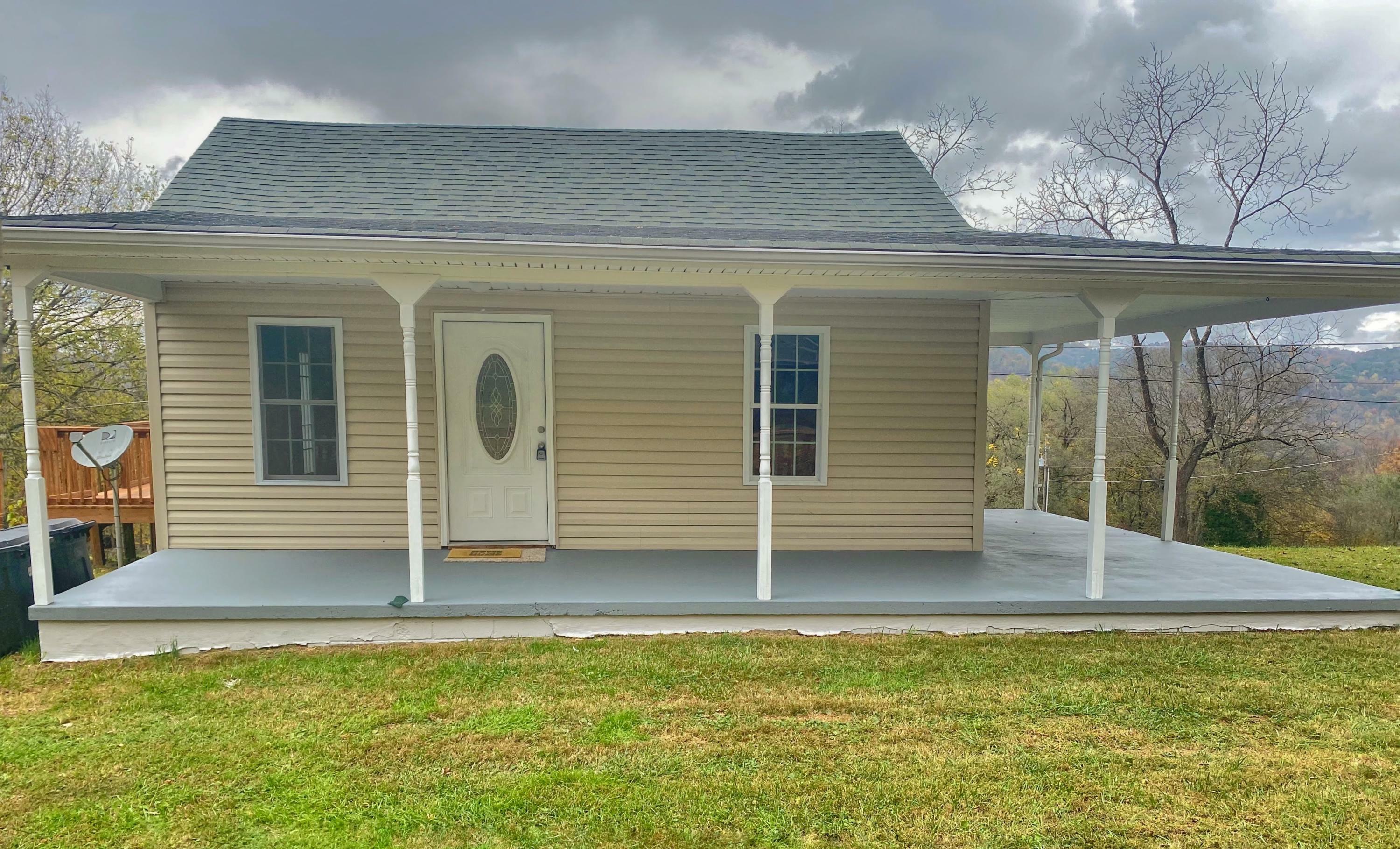 Property Photo:  709 Rock City Road  TN 37664 