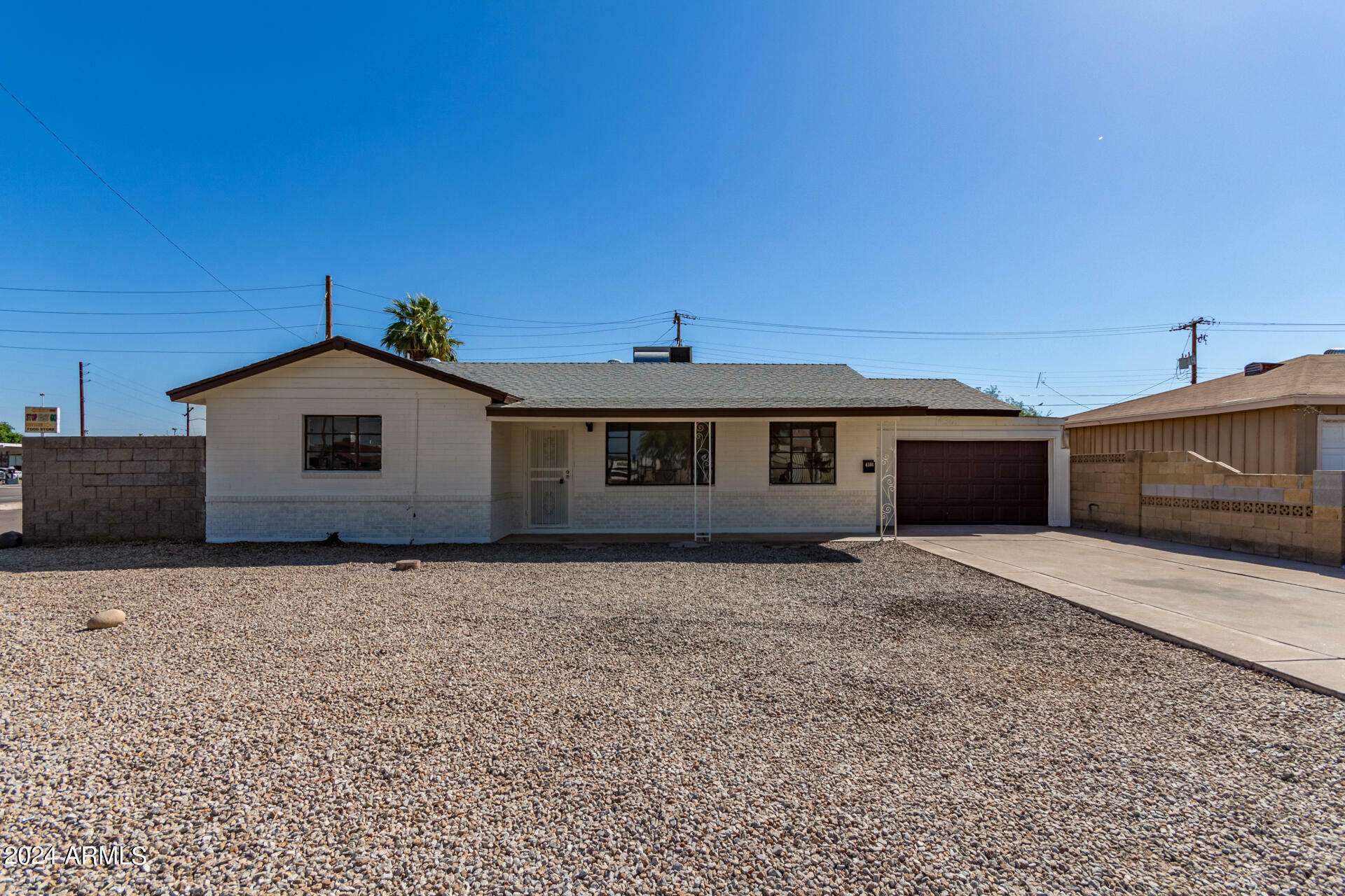 Property Photo:  4301 W Clarendon Avenue  AZ 85031 