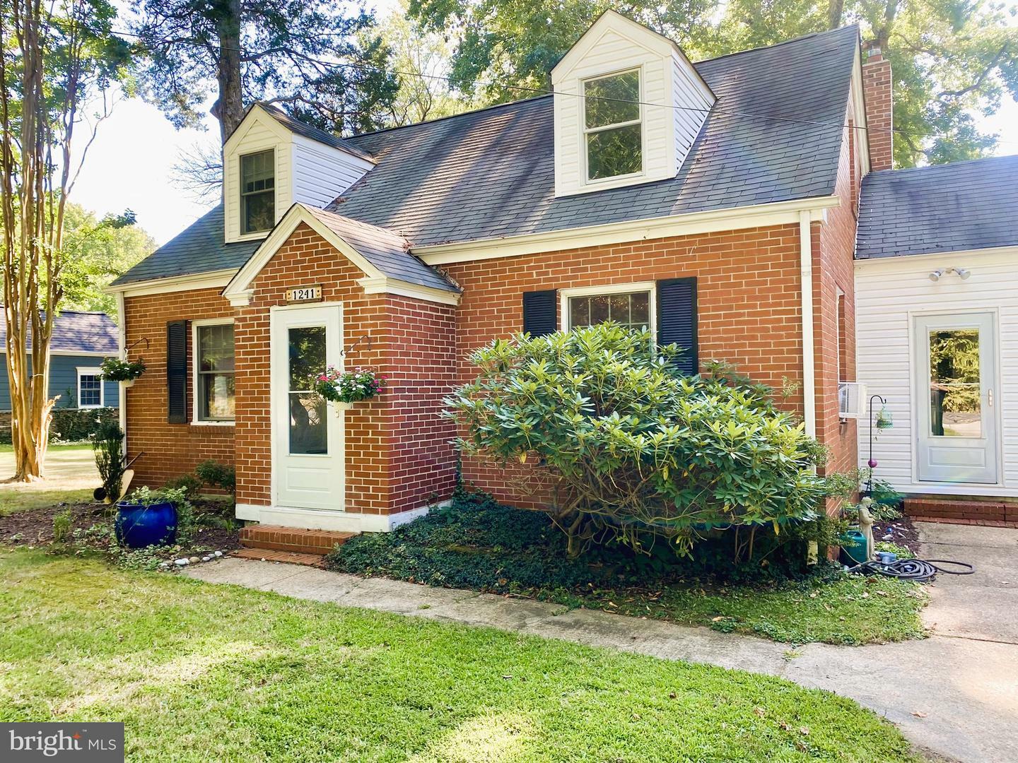 Property Photo:  1241 Dixona Drive  MD 21037 