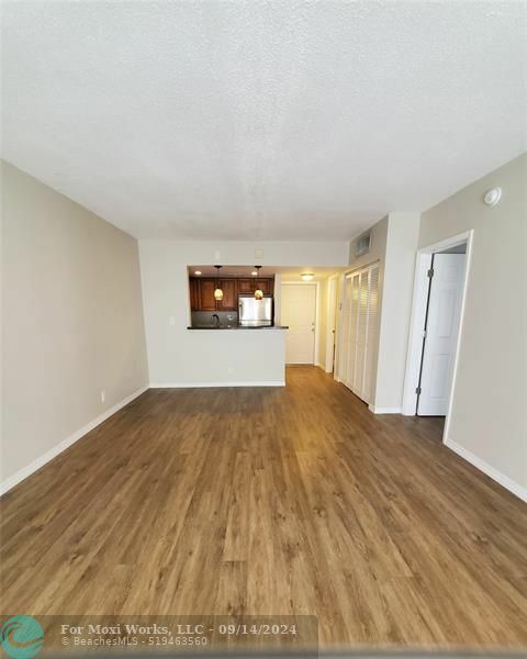 Property Photo:  201 SE 6th Ave 3  FL 33060 