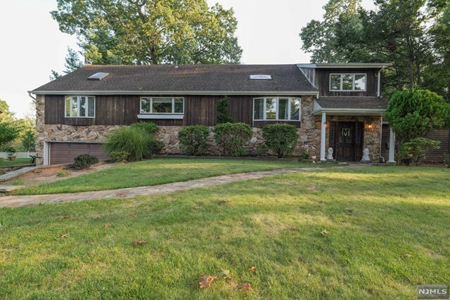 Property Photo:  602 Gladys Court  NJ 07647 