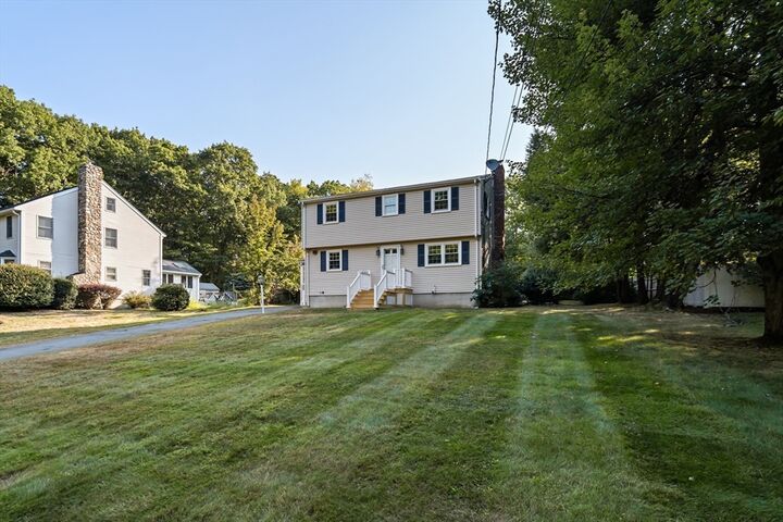 Property Photo:  7 Birch Street  MA 01960 