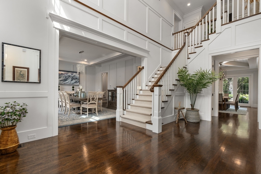 Property Photo:  370 Grove St  MA 02492 