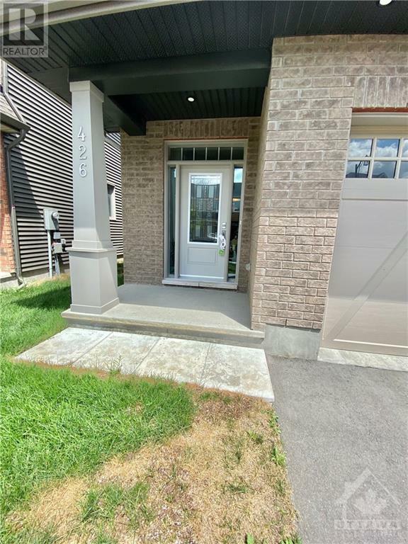 Property Photo:  426 Warmstone Drive  ON K2S 0W2 