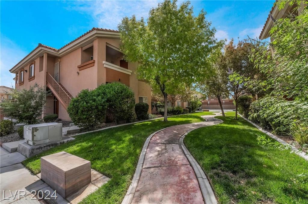 Property Photo:  1050 East Cactus Avenue 2094  NV 89183 