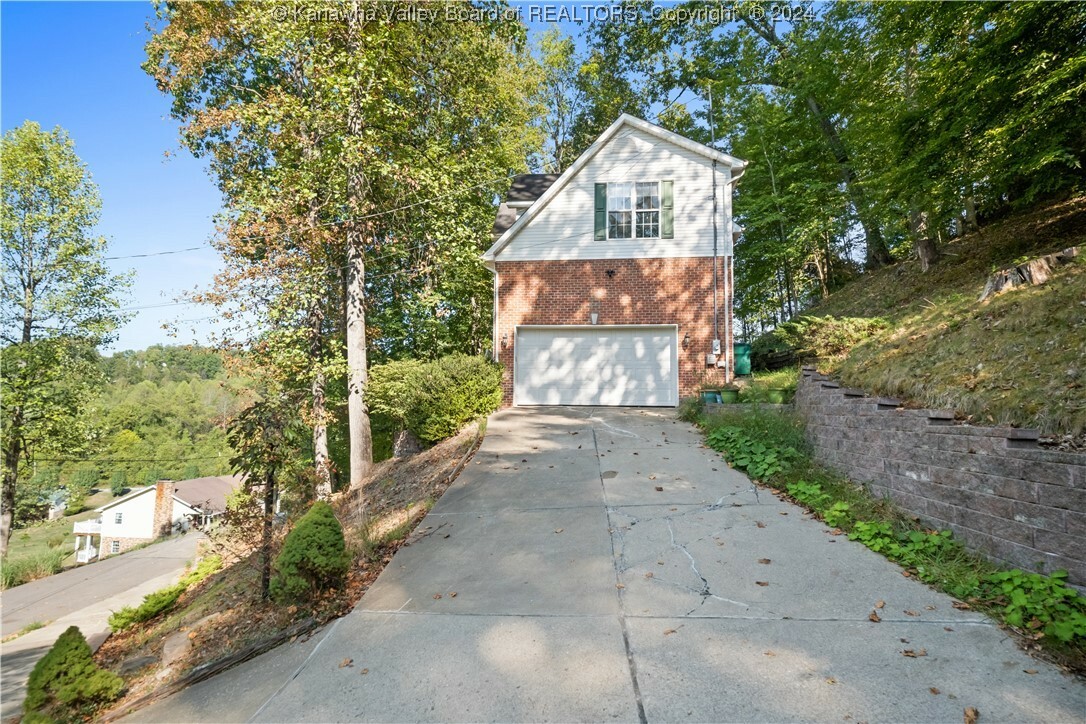 Property Photo:  208 Teays Meadows Road  WV 25560 