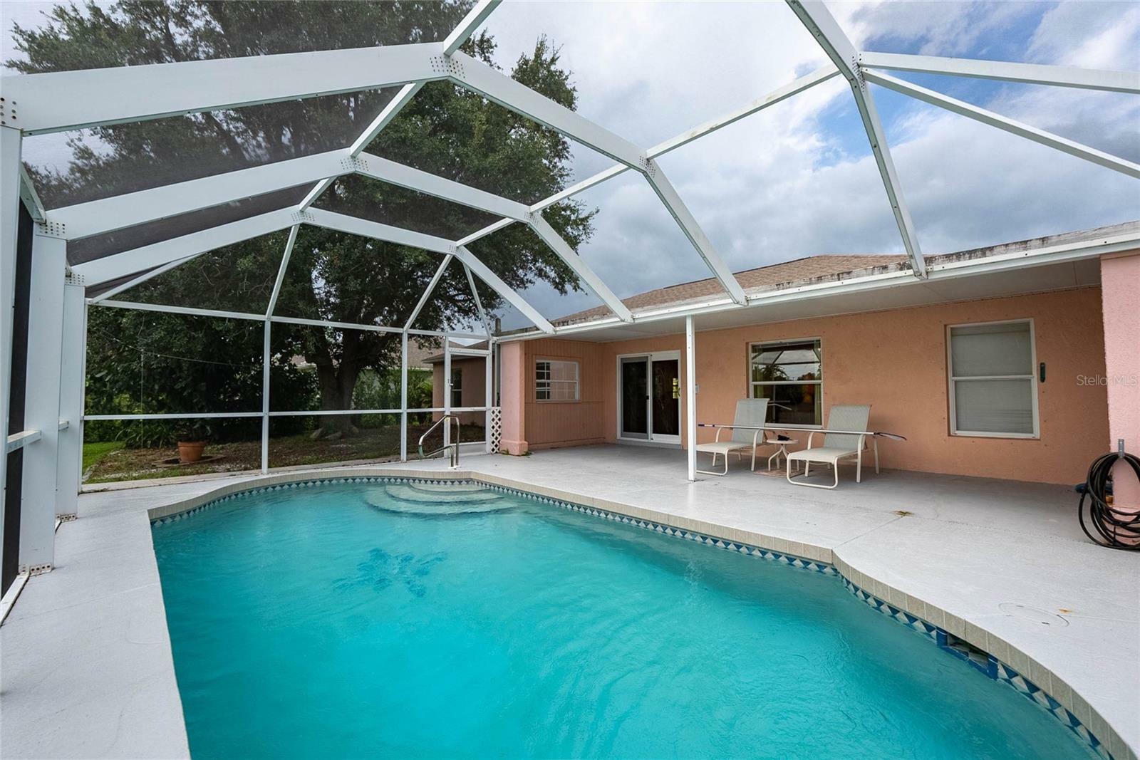 Property Photo:  26359 Villa Maria Drive  FL 33983 