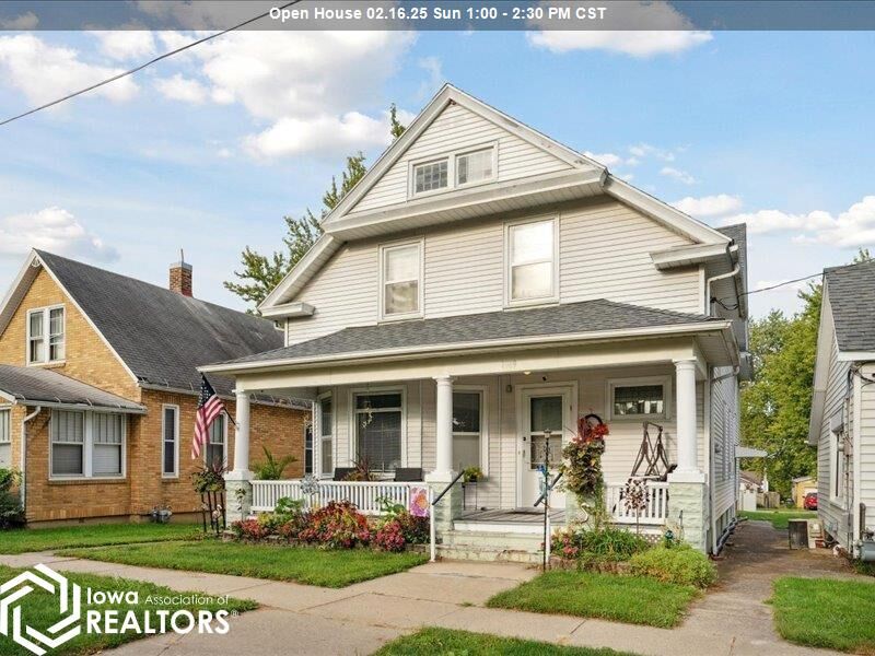 Property Photo: 1309 N 8th Street IA 52601
