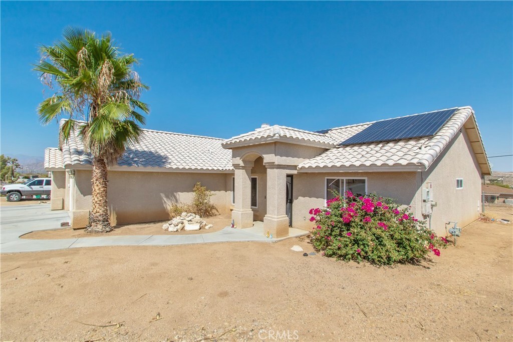 Property Photo:  58192 Yucca Trail  CA 92284 