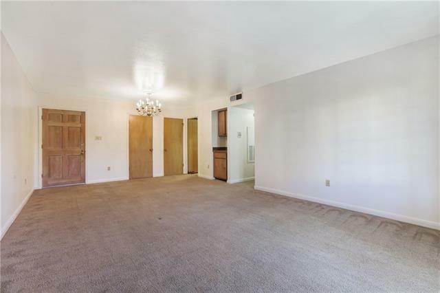 Property Photo:  1419 Milan Street 204  LA 70115 