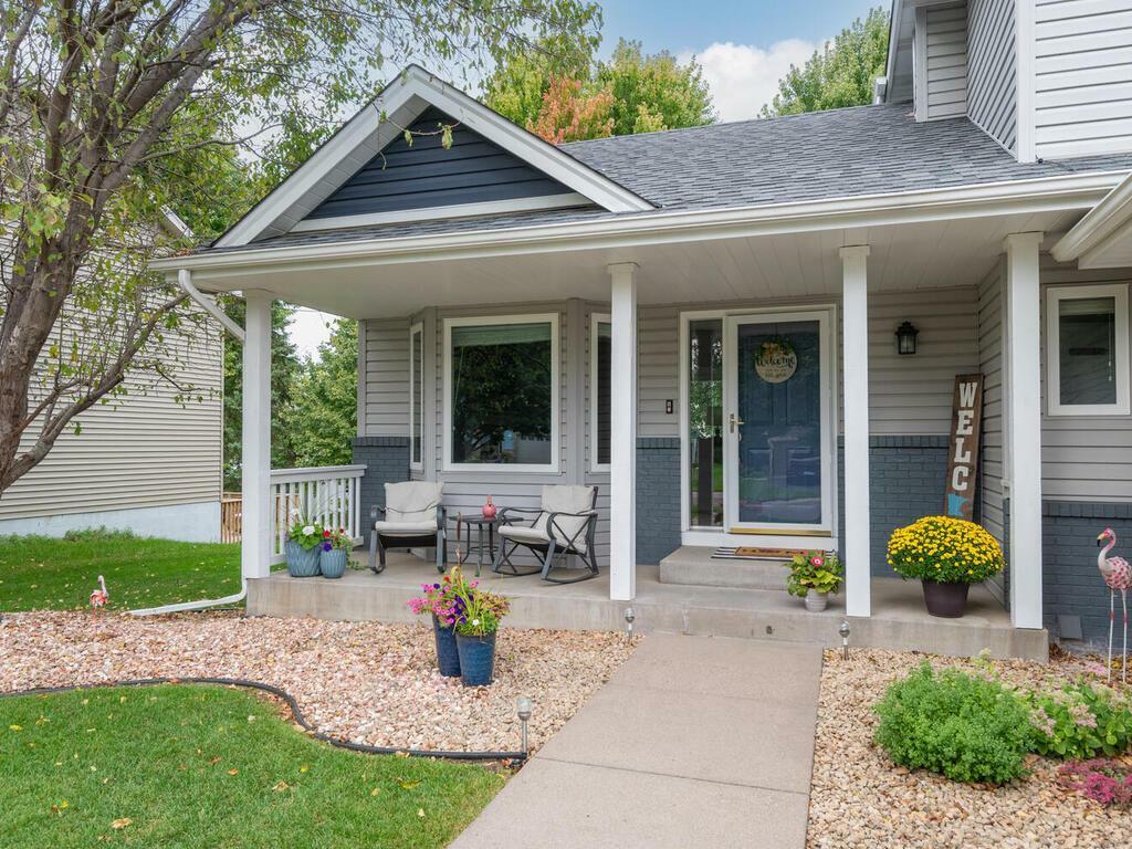 Property Photo:  4414 Impatiens Avenue N  MN 55443 