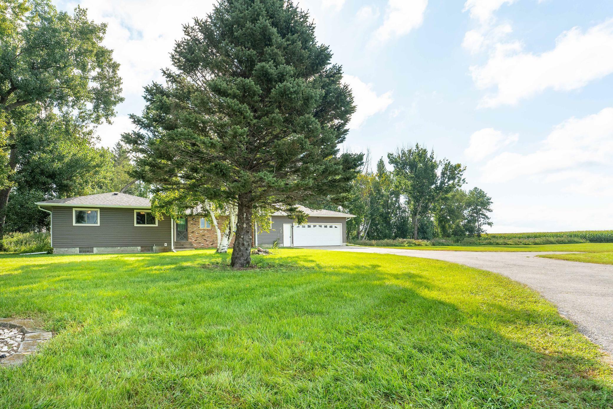 Property Photo:  15812 County Highway 112  MN 56537 