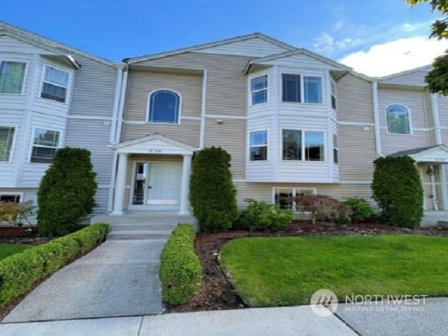 Property Photo:  5700 NE 82nd Avenue C15  WA 98662 