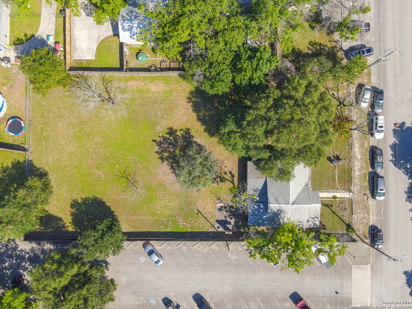 Property Photo:  640 N Houston Ave  TX 78130 