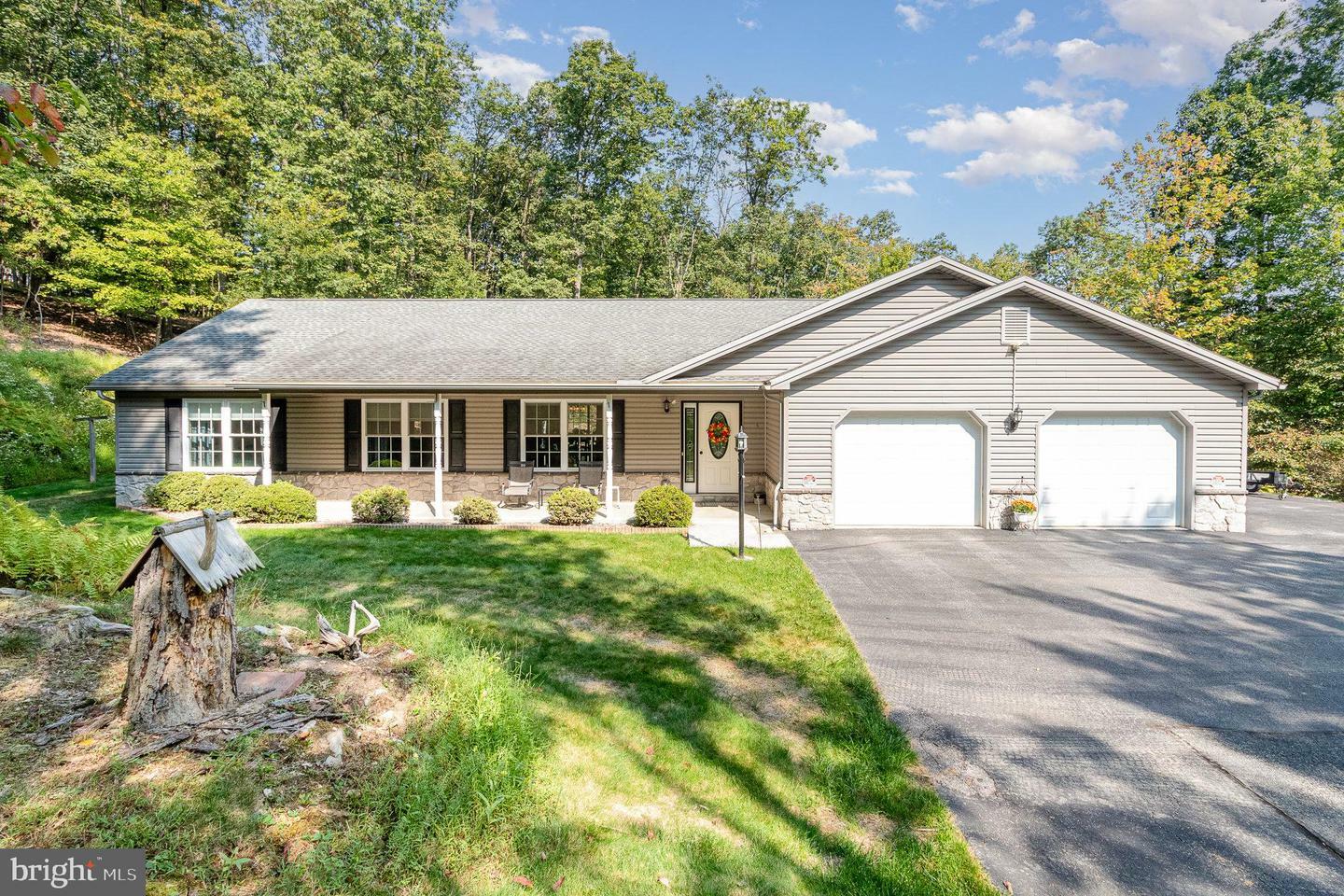 Property Photo: 1127 Kuhn Road PA 17007