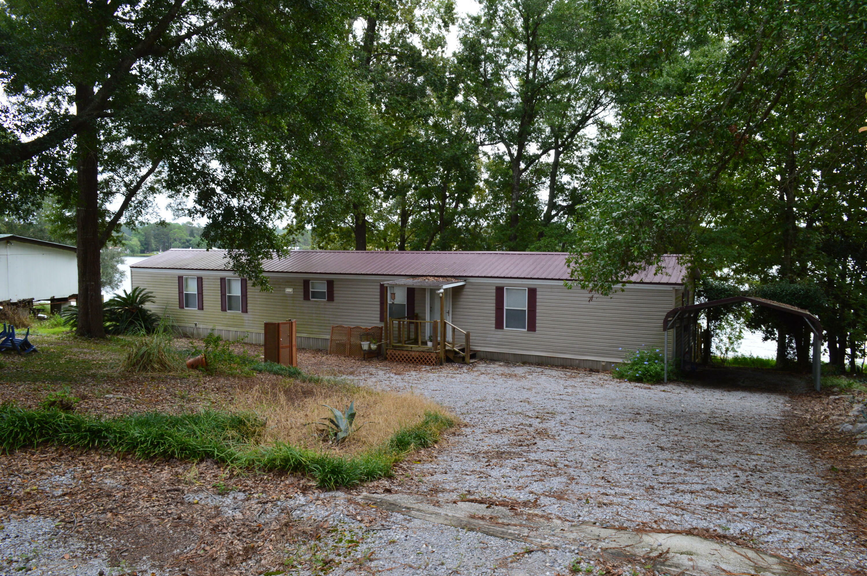 Property Photo:  229 Kings Lake Boulevard  FL 32433 